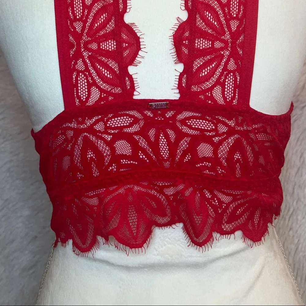 Victoria Secret Racer Back Bra - Picture 5 of 7